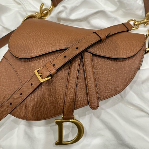 Dior Saddle Bag with Strap (Cognac-Colored Grained Calfskin) - Picture 5 of 7